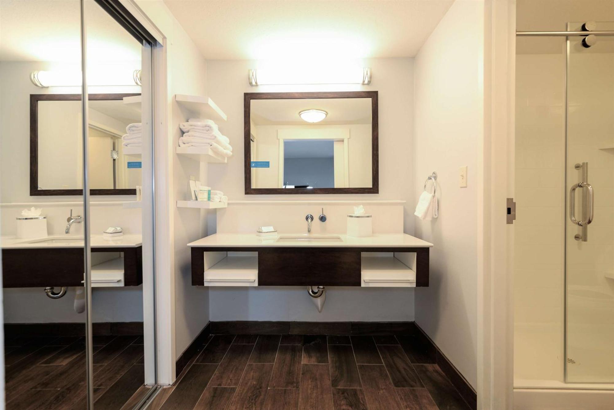 Hampton Inn Brighton Mi Kültér fotó