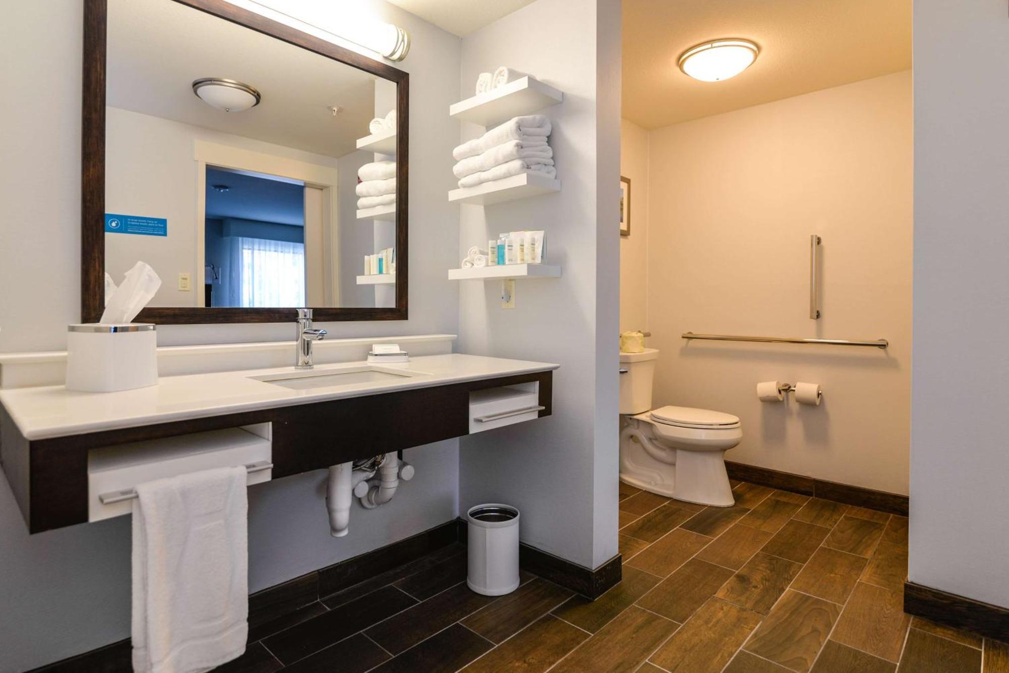 Hampton Inn Brighton Mi Kültér fotó
