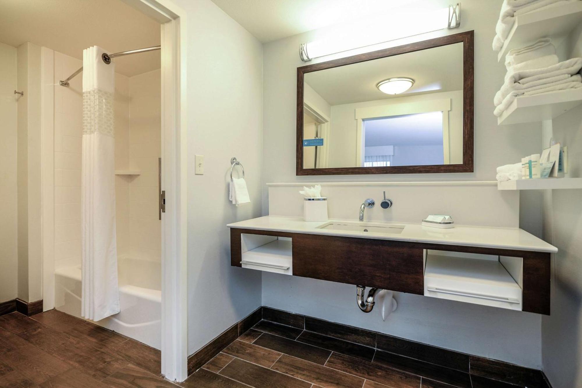 Hampton Inn Brighton Mi Kültér fotó