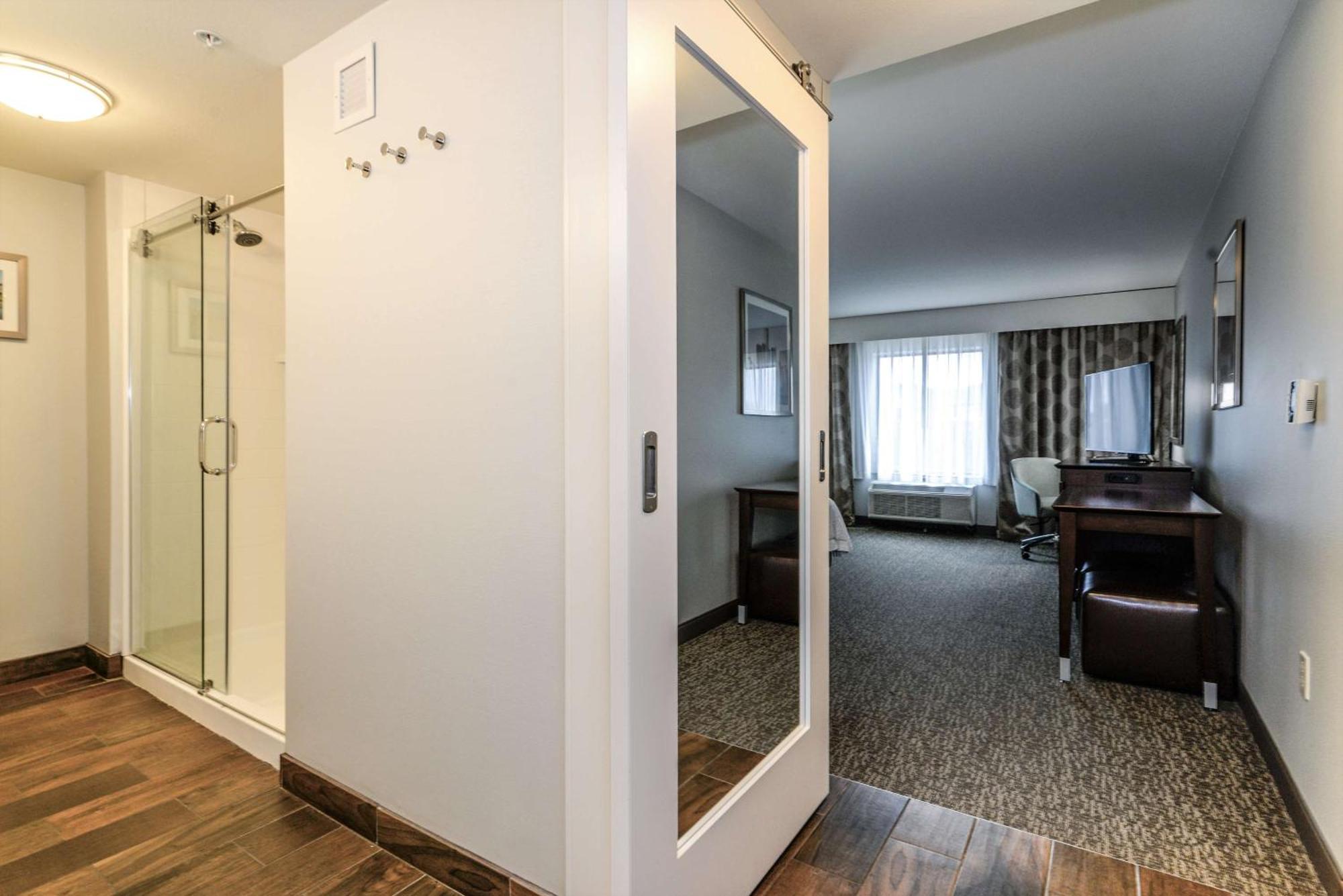 Hampton Inn Brighton Mi Kültér fotó