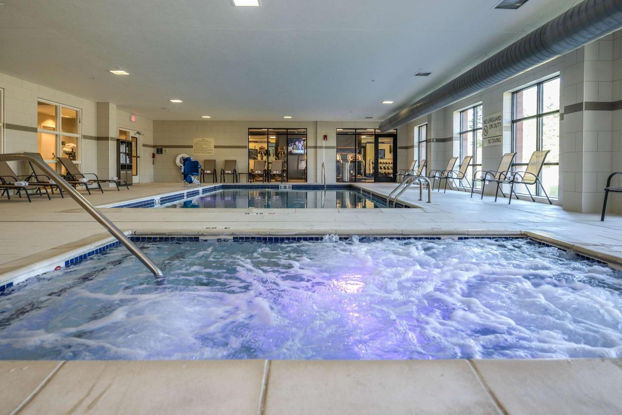 Hampton Inn Brighton Mi Kültér fotó