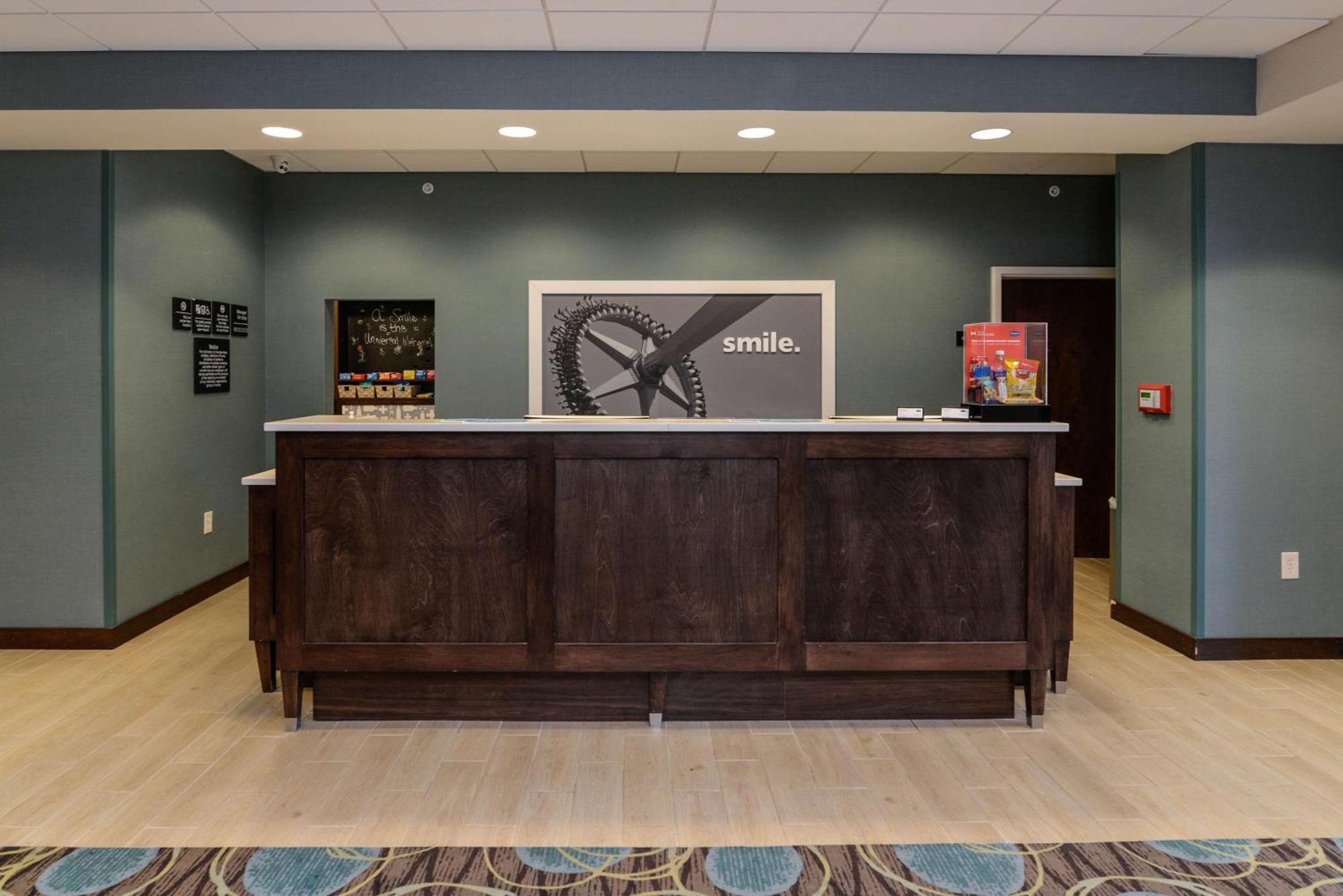 Hampton Inn Brighton Mi Kültér fotó